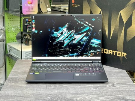 Acer Predator Helios Neo 16 AI PHN16-73 3